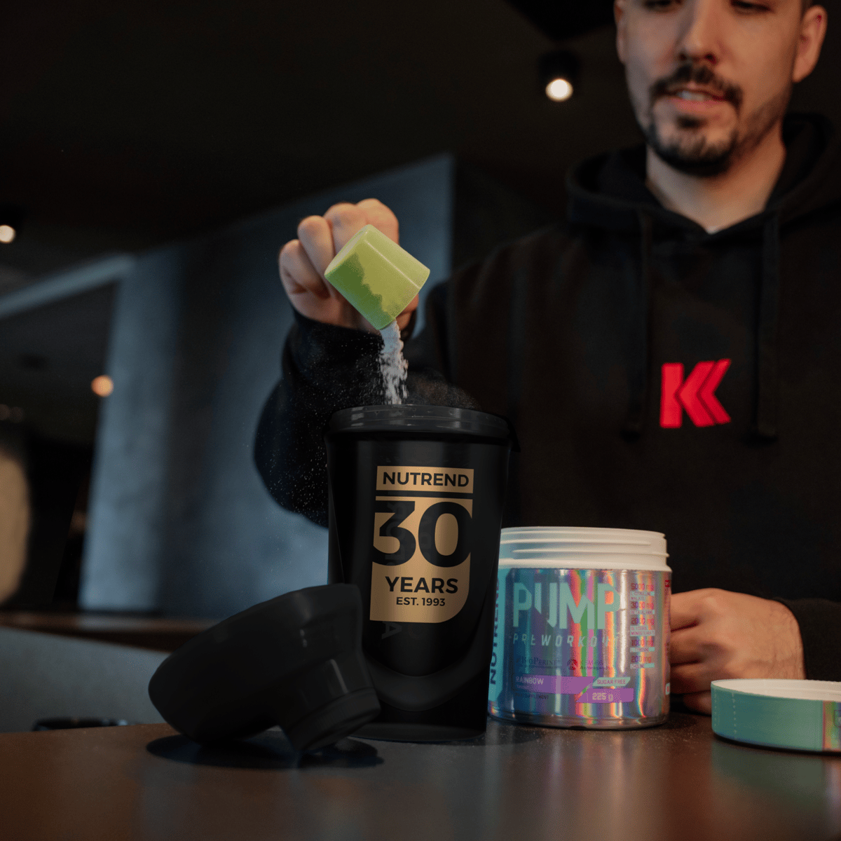 Nutrend Black 30 Years Anniversary Shaker (600mL)